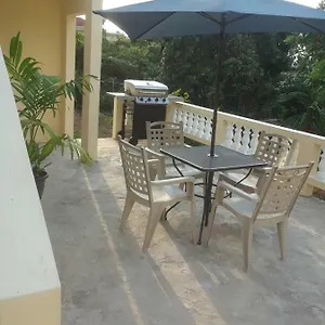  Apartment Barrianna