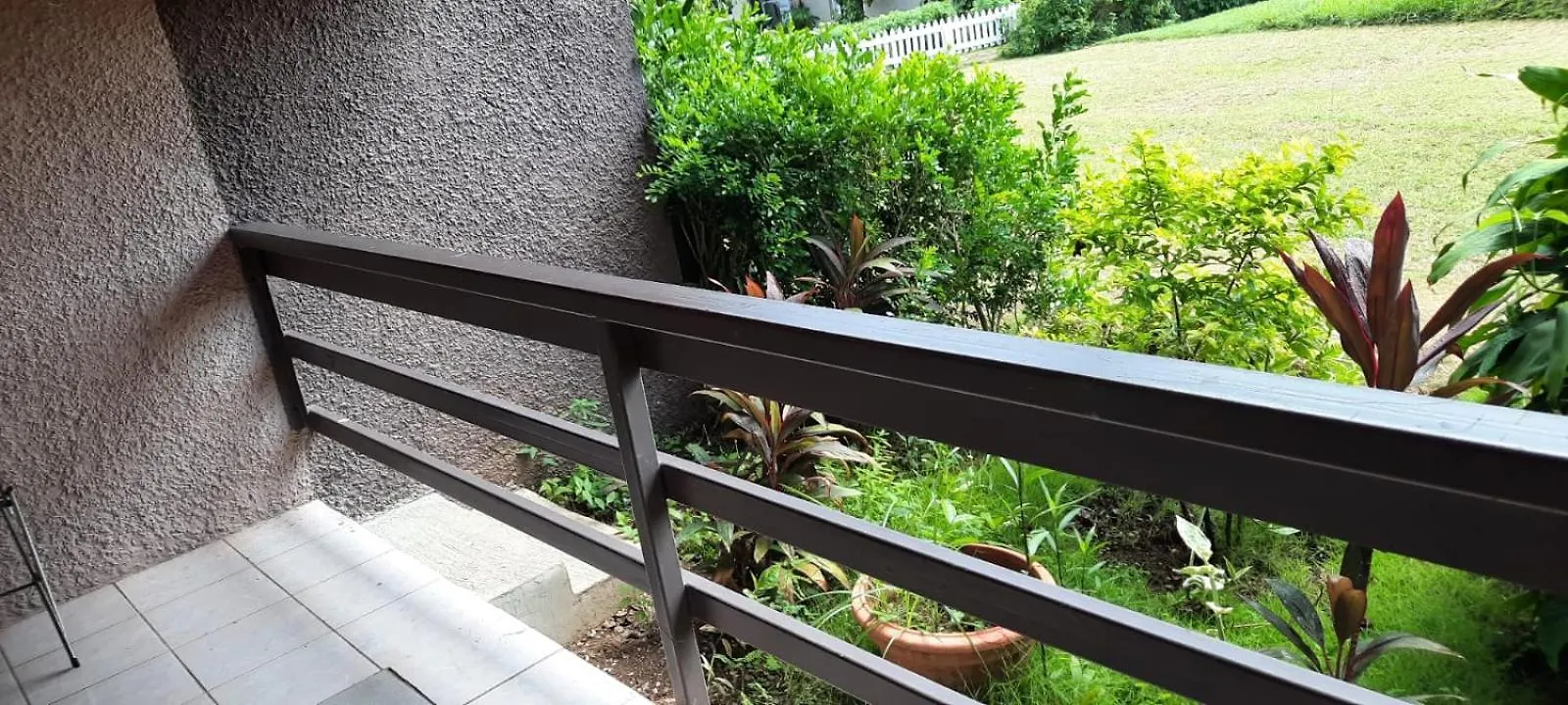 Island Getaway At The Garden Studios Montego Bay Apartment